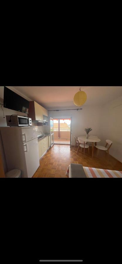Apartments Iva Pakoštane Exterior foto